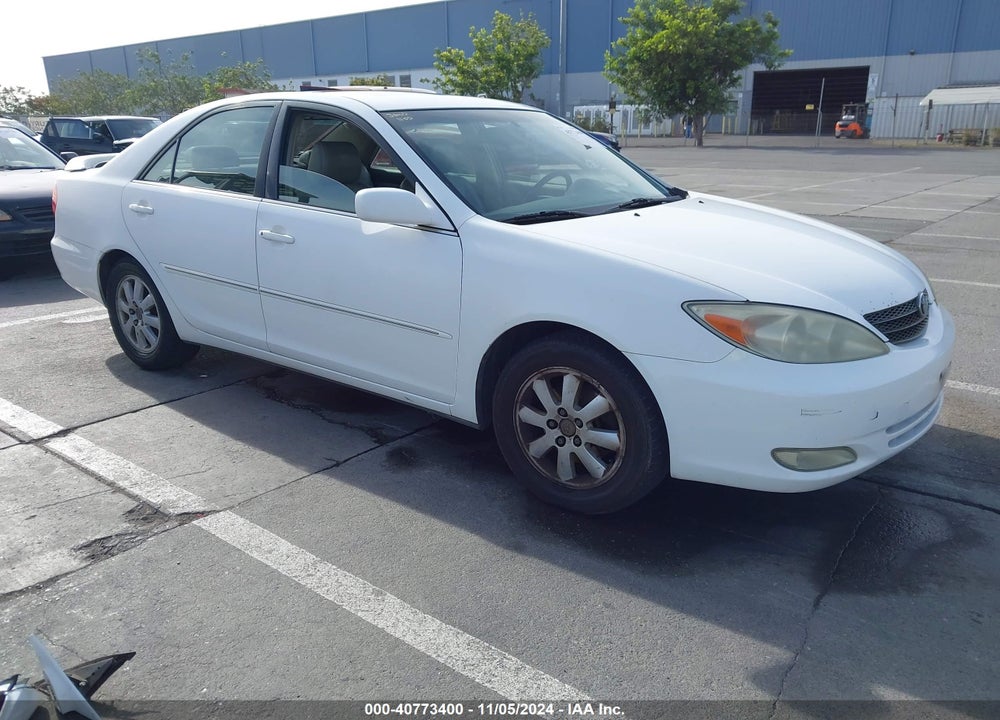 2003 TOYOTA CAMRY XLE V6 VIN: JTDBF30K130102681