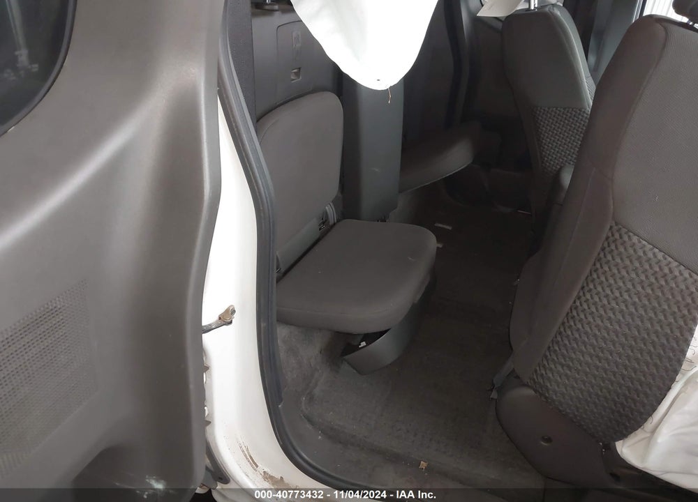2018 NISSAN FRONTIER SV VIN: 1N6AD0CW1JN724371