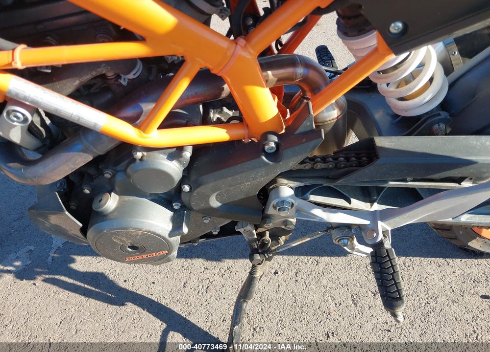 2015 KTM RC 390 VIN: MD2JGJ408FC255836