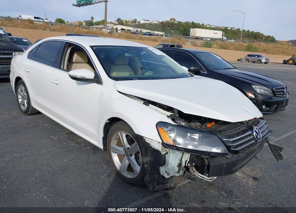 2012 VOLKSWAGEN PASSAT 2.5L SE VIN: 1VWBP7A38CC049954