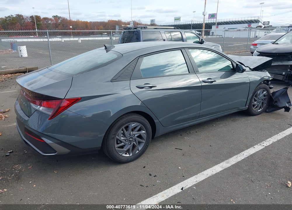 2024 HYUNDAI ELANTRA SEL VIN: KMHLM4DG0RU763492