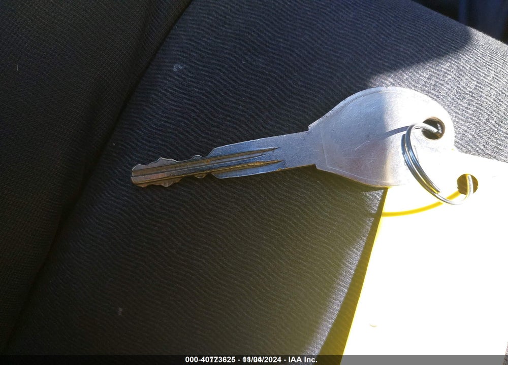 2008 HYUNDAI ELANTRA GLS/SE VIN: KMHDU46D18U458184