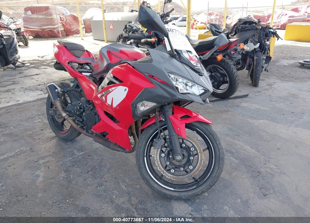 2021 KAWASAKI EX400 VIN: JKAEXKG14MDA97565