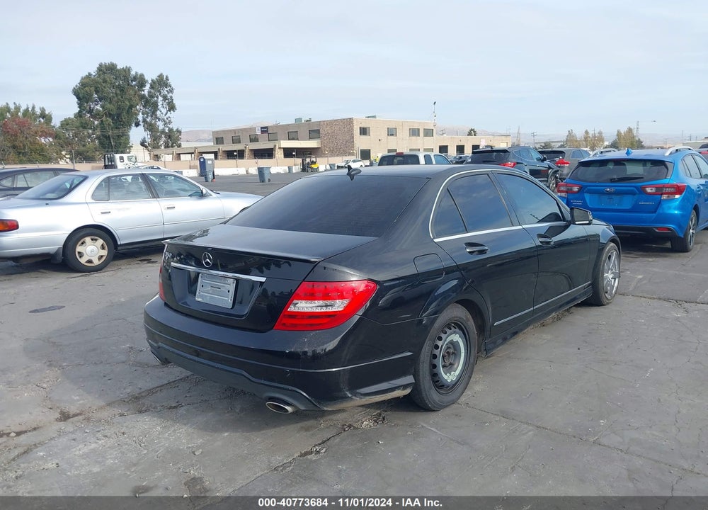 2013 MERCEDES-BENZ C 350 SPORT VIN: WDDGF5HB2DR289468