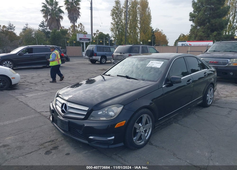 2013 MERCEDES-BENZ C 350 SPORT VIN: WDDGF5HB2DR289468