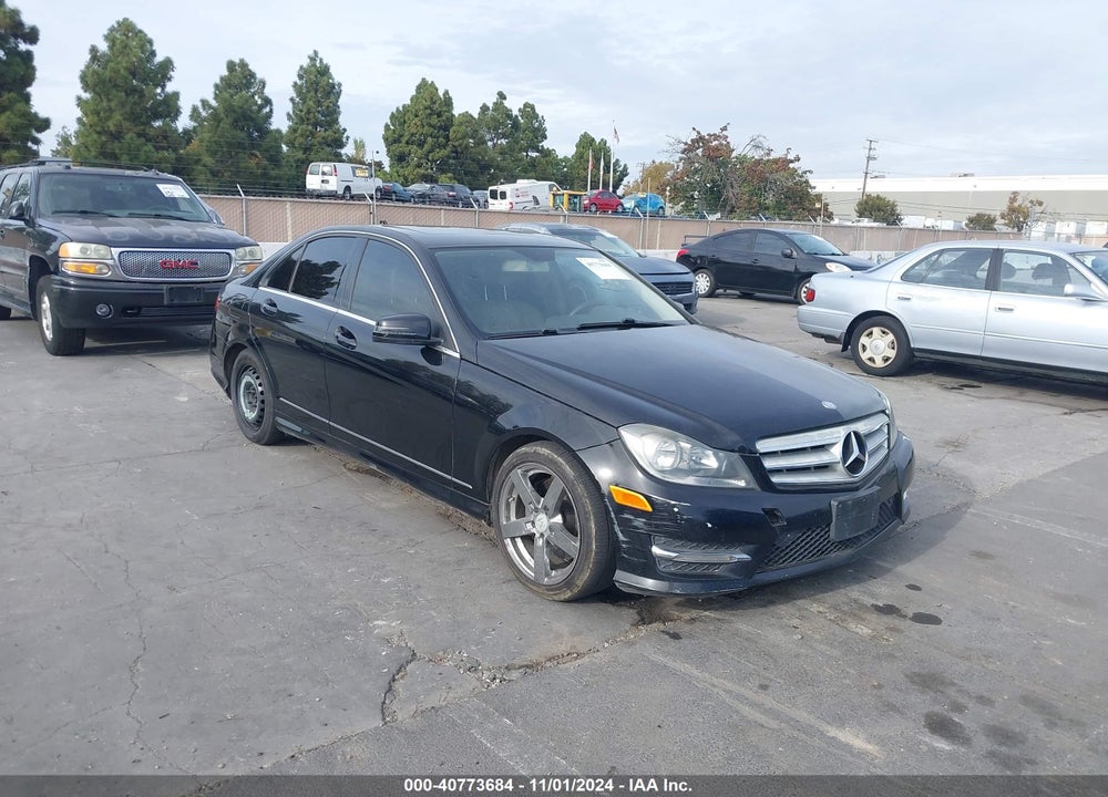 2013 MERCEDES-BENZ C 350 SPORT VIN: WDDGF5HB2DR289468