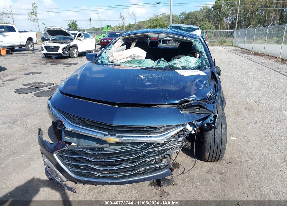 2019 CHEVROLET MALIBU LT VIN: 1G1ZD5ST1KF202810