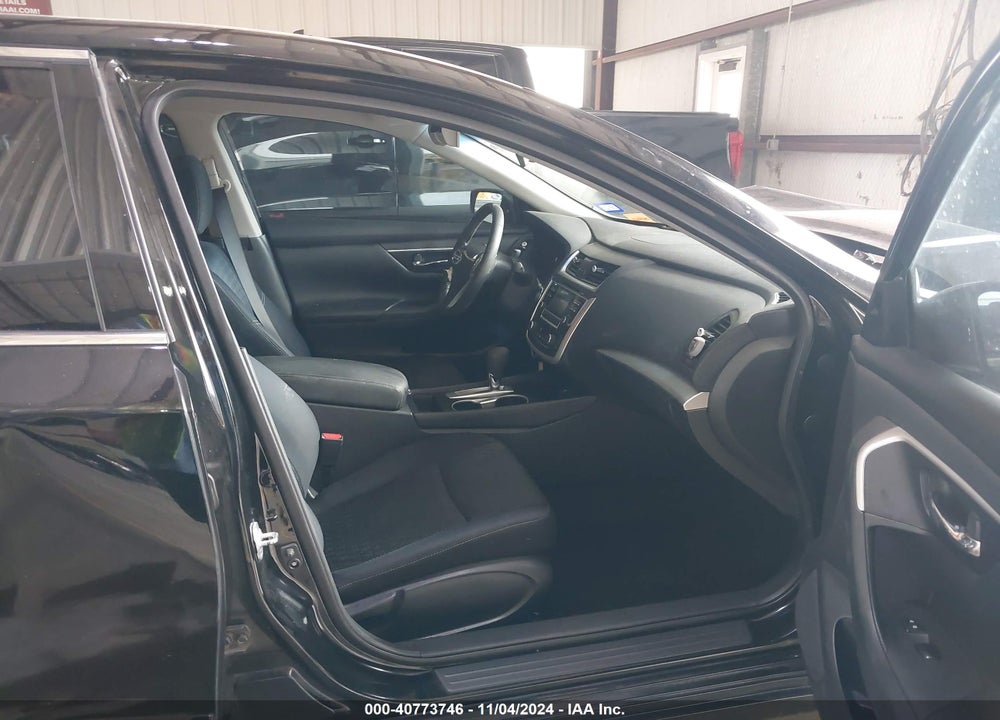 2017 NISSAN ALTIMA 2.5 SV VIN: 1N4AL3AP1HC148621