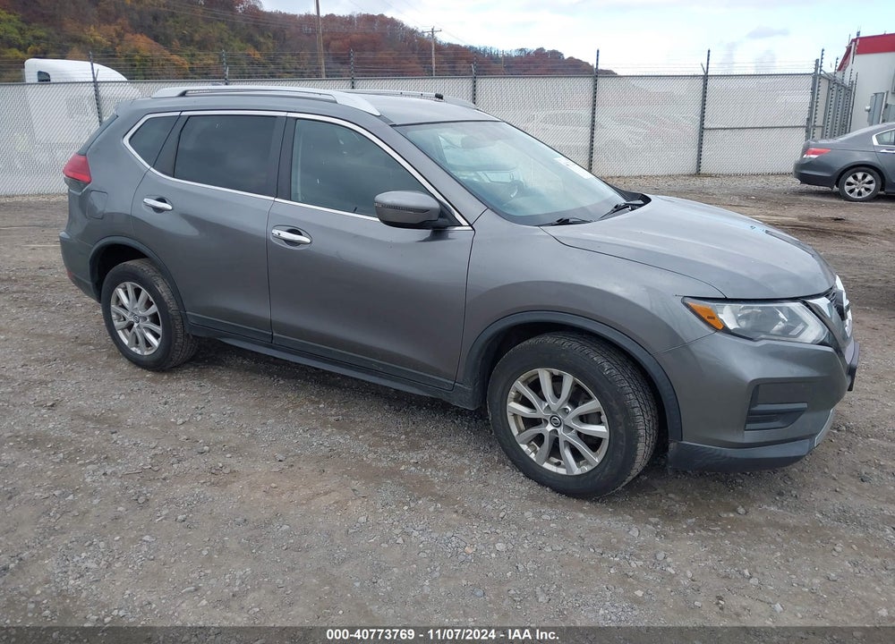2017 NISSAN ROGUE SV VIN: KNMAT2MV8HP543371