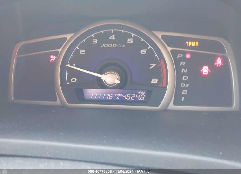 2011 HONDA CIVIC LX VIN: 19XFA1F52BE010359