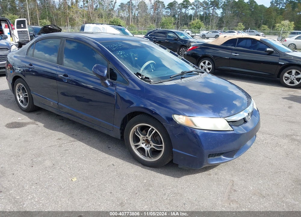 2011 HONDA CIVIC LX VIN: 19XFA1F52BE010359