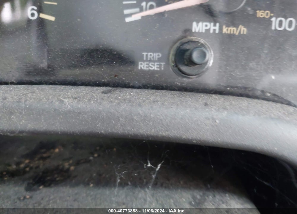 2000 JEEP CHEROKEE SPORT VIN: 1J4FF48S4YL170257