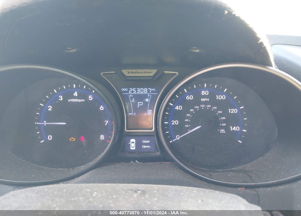 2013 HYUNDAI VELOSTER TURBO W/BLUE VIN: KMHTC6AE2DU126713