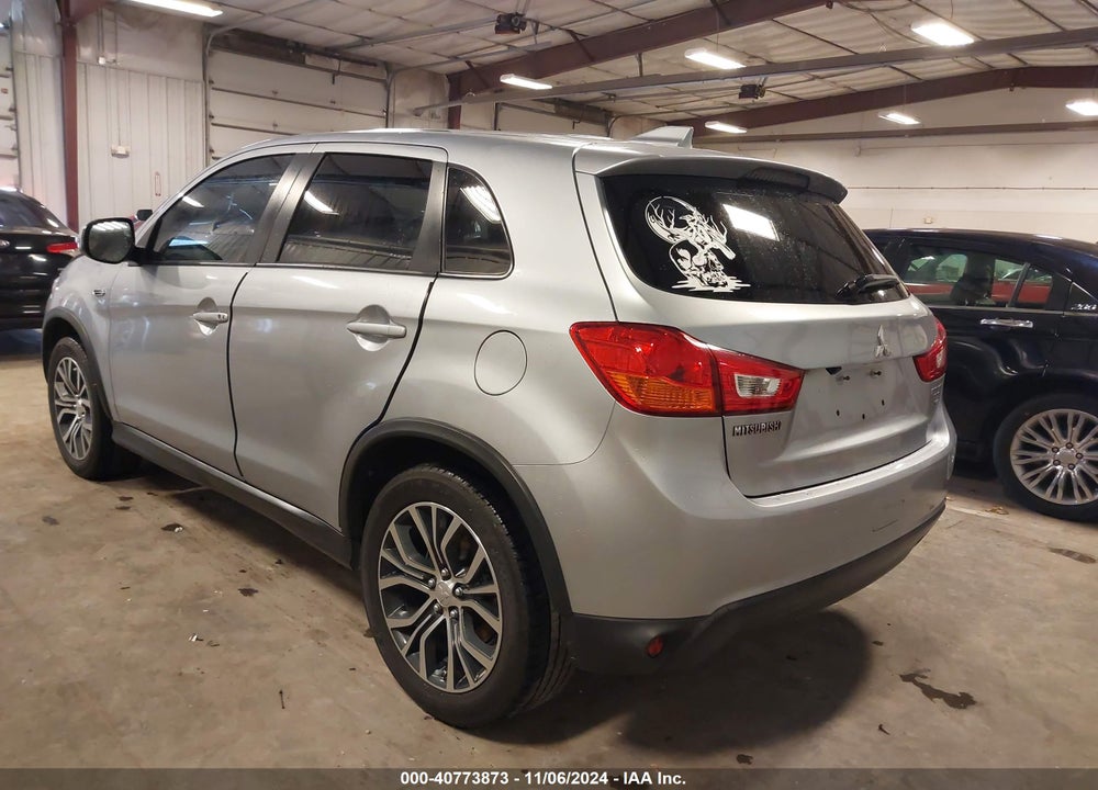 2017 MITSUBISHI OUTLANDER SPORT 2.4 SE VIN: JA4AP3AW4HZ018569