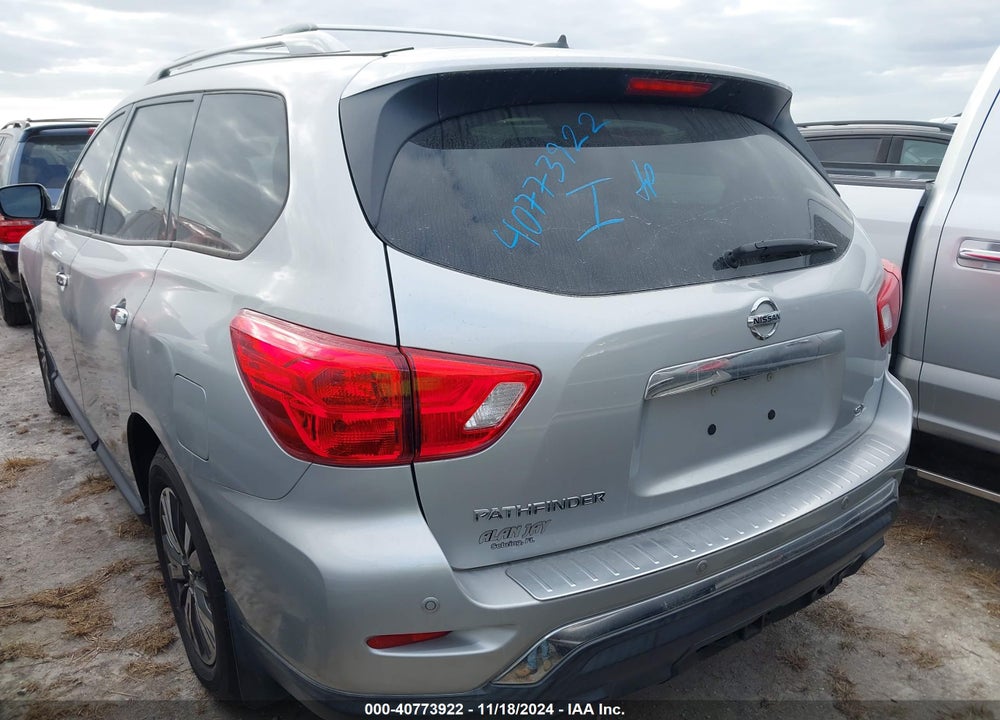 2017 PATHFINDER NISSAN  SL VIN: 5N1DR2MN4HC604570