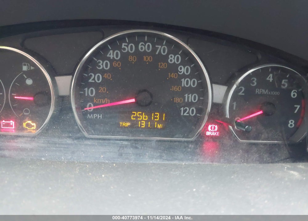 2005 SATURN ION 2 VIN: 1G8AZ52F45Z102312