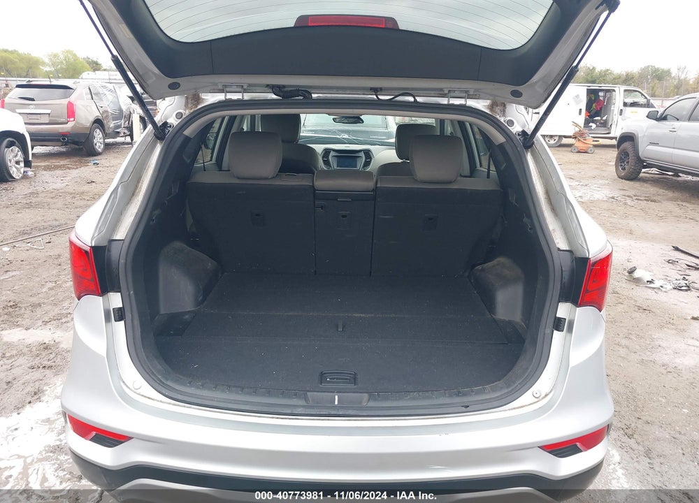 2018 HYUNDAI SANTA FE SPORT 2.4L VIN: 5XYZU3LB7JG524719