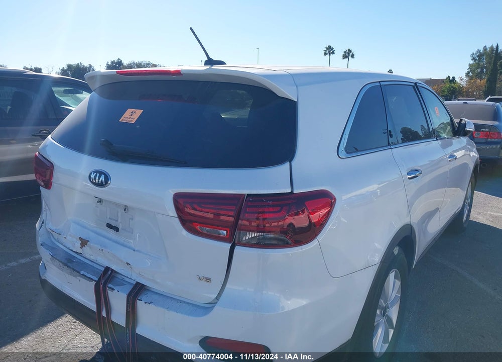 2020 KIA SORENTO 3.3L LX VIN: 5XYPGDA5XLG613298