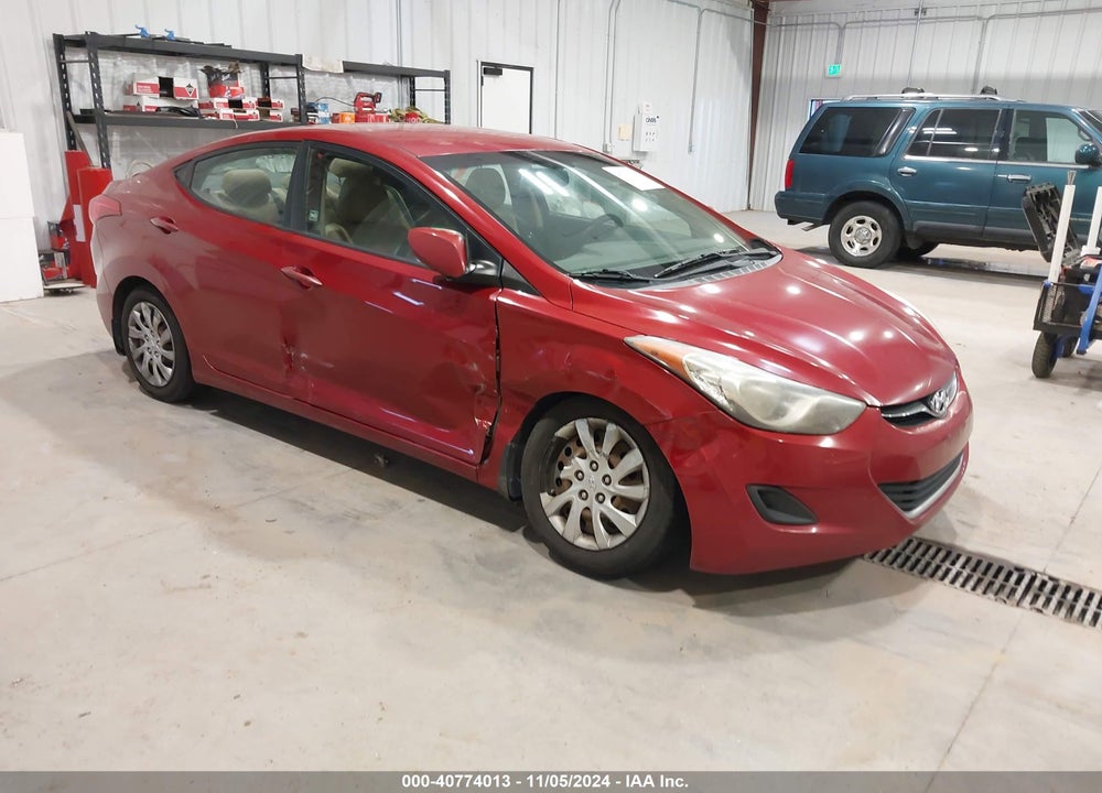 2013 HYUNDAI ELANTRA GLS VIN: KMHDH4AE9DU555440