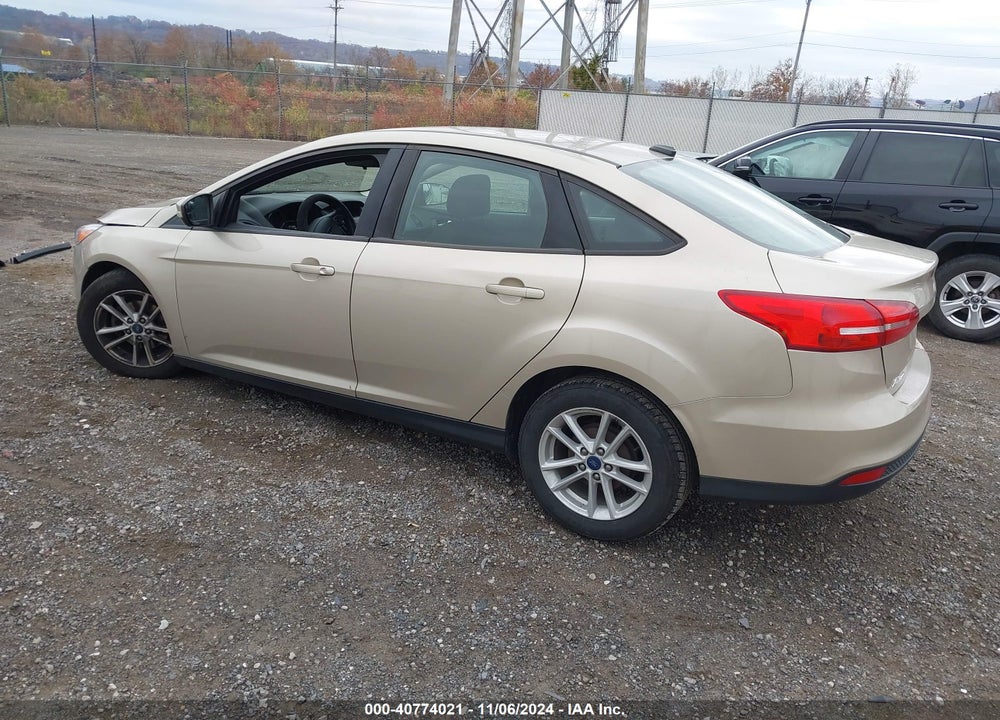 2018 FORD FOCUS SE VIN: 1FADP3F23JL202912