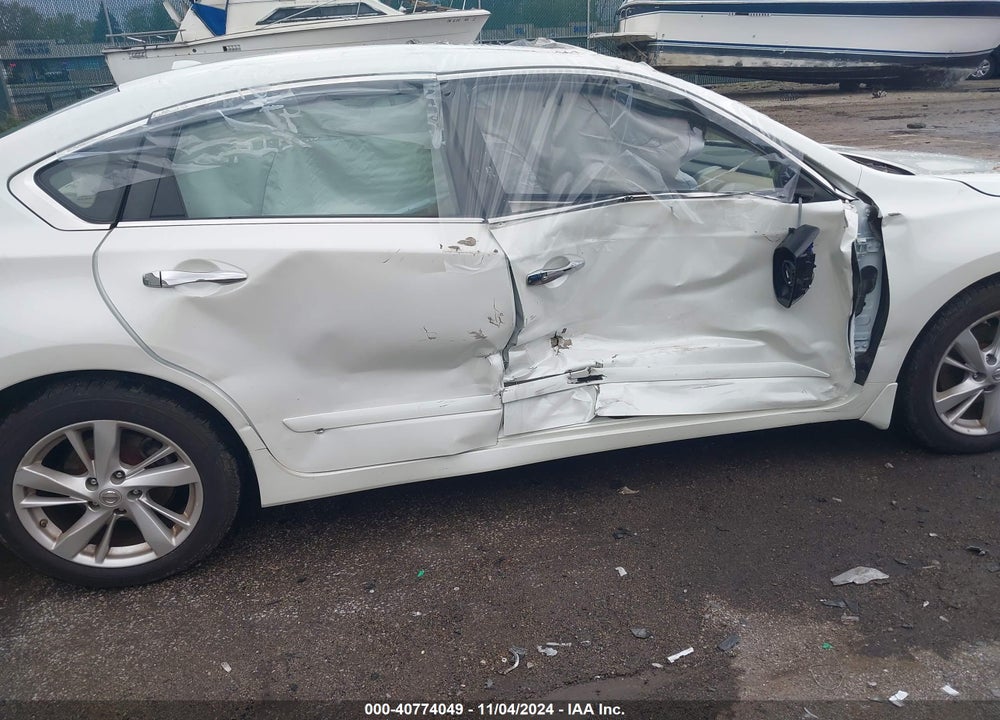 2014 NISSAN ALTIMA 2.5 SV VIN: 1N4AL3AP3EC411395