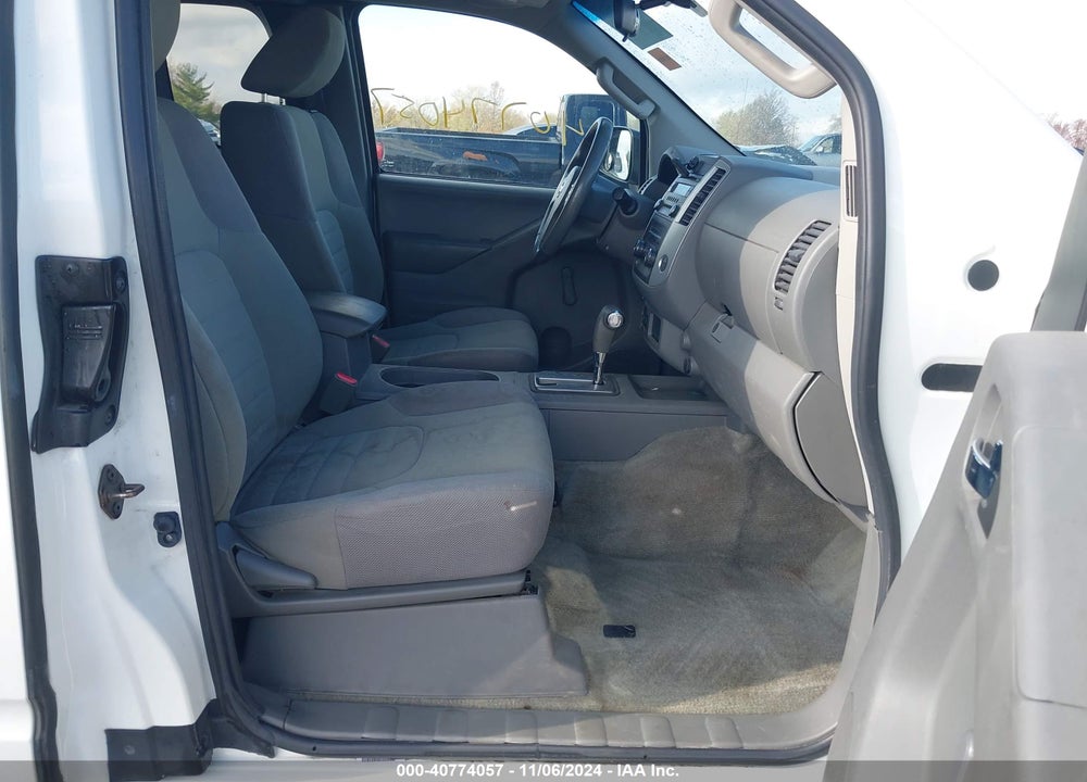 2015 NISSAN FRONTIER S/SV-I4 VIN: 1N6BD0CT5FN736301
