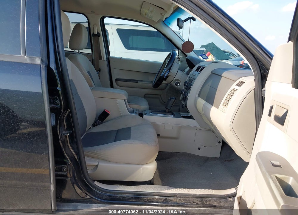 2008 FORD ESCAPE XLT VIN: 1FMCU03188KB12790
