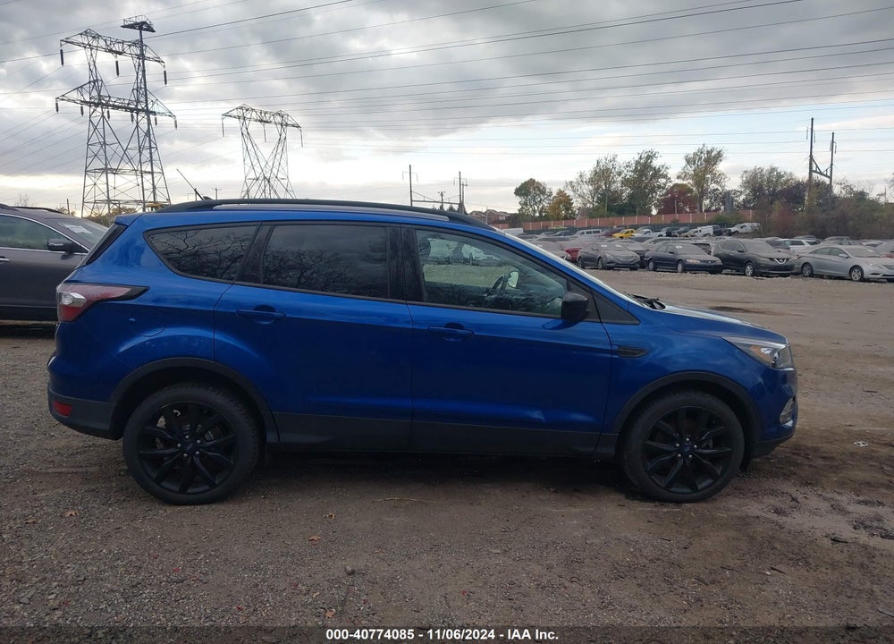 2018 FORD ESCAPE SE VIN: 1FMCU9GD1JUD46692