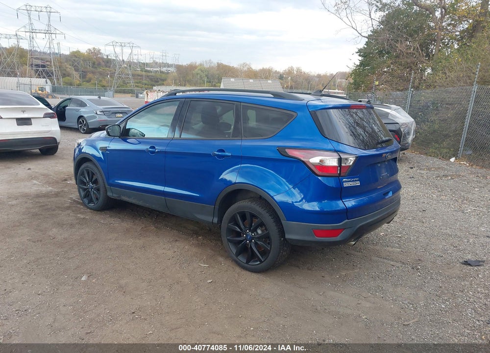 2018 FORD ESCAPE SE VIN: 1FMCU9GD1JUD46692
