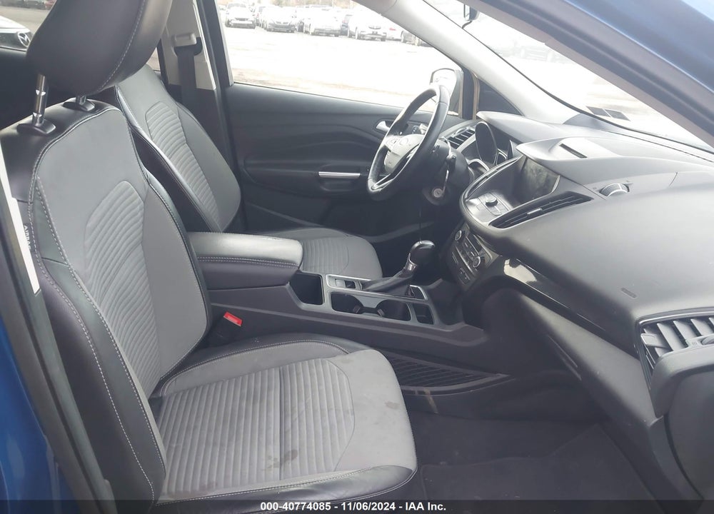 2018 FORD ESCAPE SE VIN: 1FMCU9GD1JUD46692