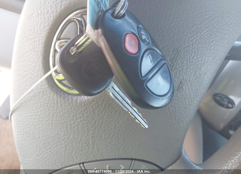 2008 TOYOTA SIENNA LE VIN: 5TDZK23C98S190750