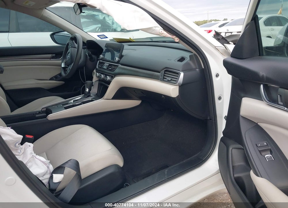 2018 HONDA ACCORD LX VIN: 1HGCV1F15JA256135