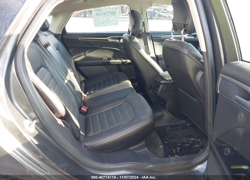 2015 FORD FUSION SE VIN: 1FA6P0HD6F5100621