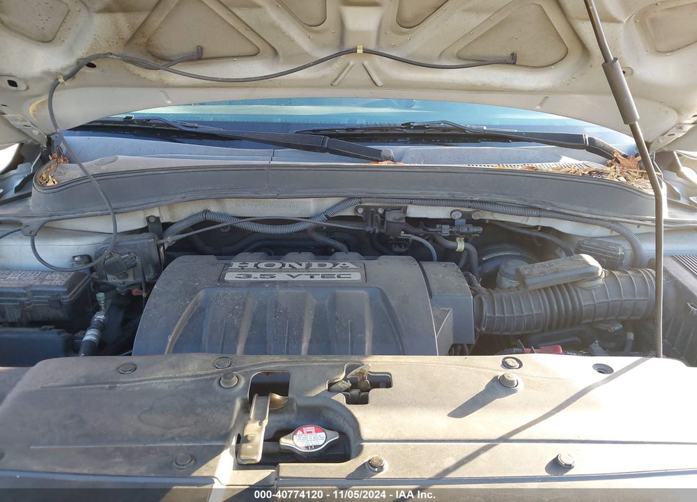 2008 HONDA PILOT SE VIN: 5FNYF18318B005405