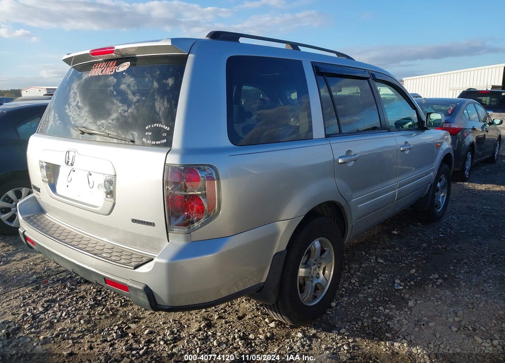2008 HONDA PILOT SE VIN: 5FNYF18318B005405