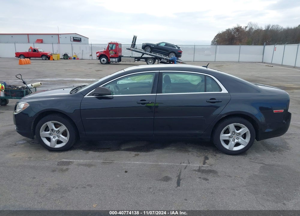 2011 CHEVROLET MALIBU LS VIN: 1G1ZB5E15BF210179