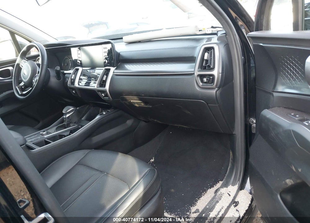 2021 KIA SORENTO S VIN: 5XYRLDLC4MG060021