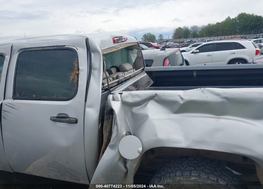 2011 GMC SIERRA 1500 SLE VIN: 3GTP2VE37BG222817