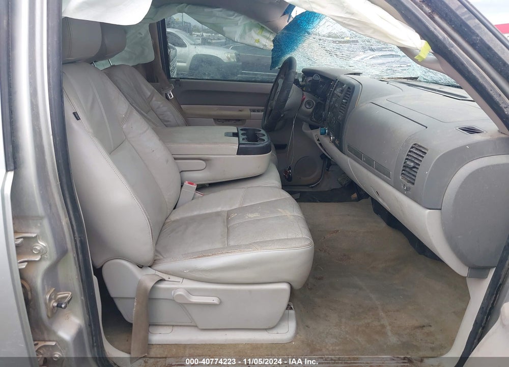 2011 GMC SIERRA 1500 SLE VIN: 3GTP2VE37BG222817