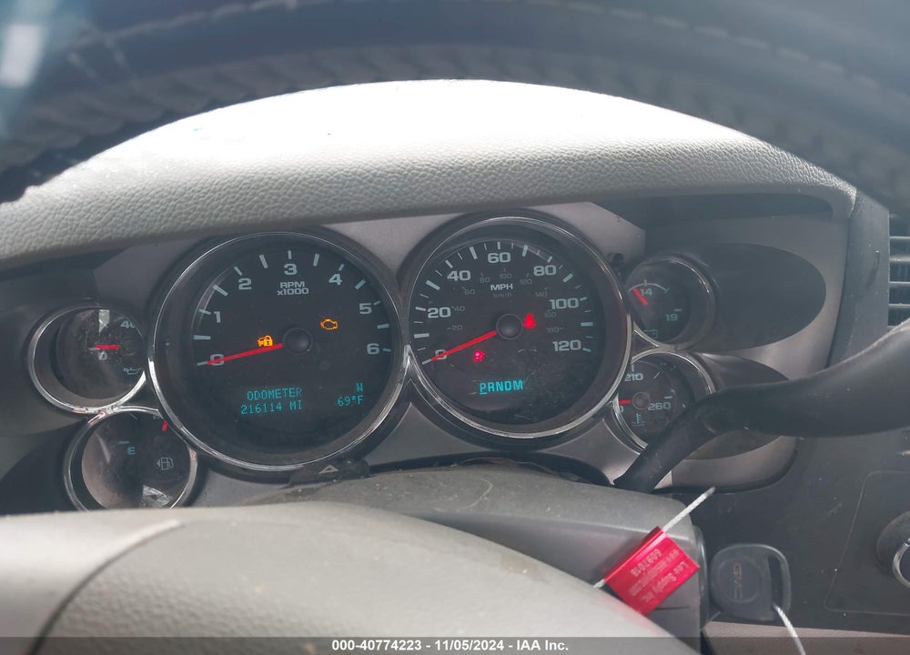 2011 GMC SIERRA 1500 SLE VIN: 3GTP2VE37BG222817