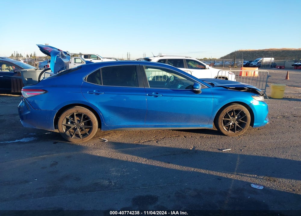 2019 TOYOTA CAMRY SE VIN: 4T1B11HK2KU208549