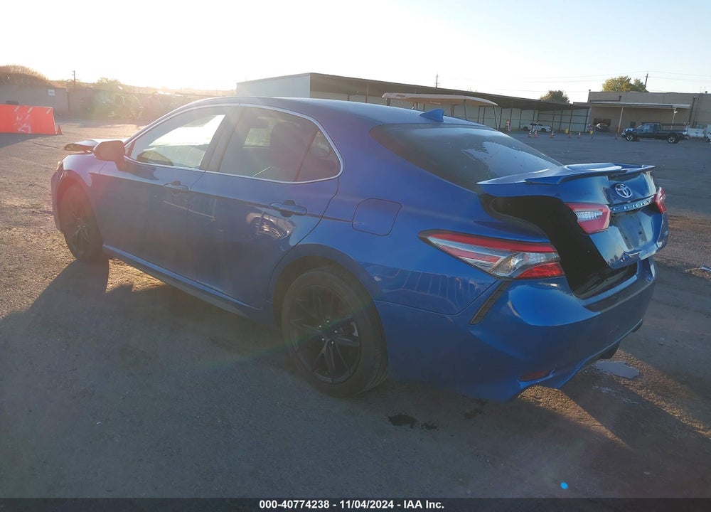 2019 TOYOTA CAMRY SE VIN: 4T1B11HK2KU208549
