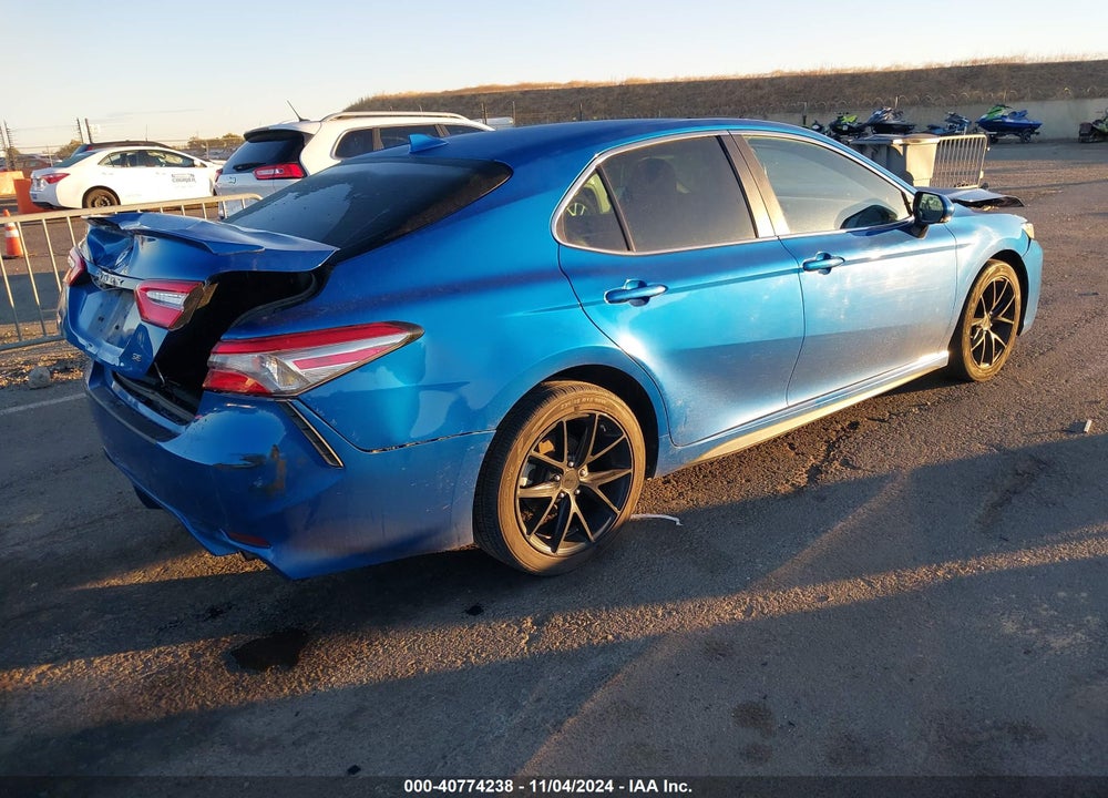 2019 TOYOTA CAMRY SE VIN: 4T1B11HK2KU208549