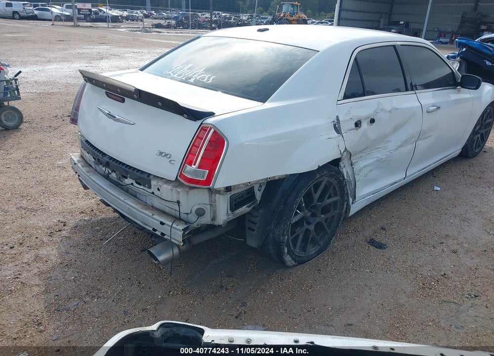 2013 CHRYSLER 300C VIN: 2C3CCAET7DH520800