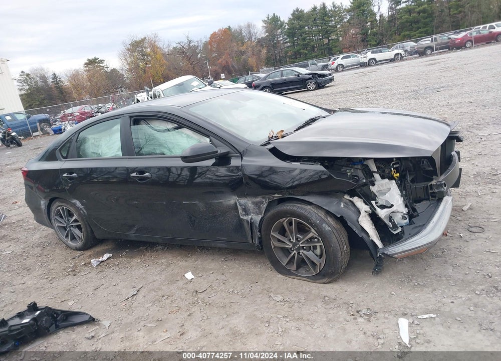 2022 KIA FORTE LXS VIN: 3KPF24AD9NE425972