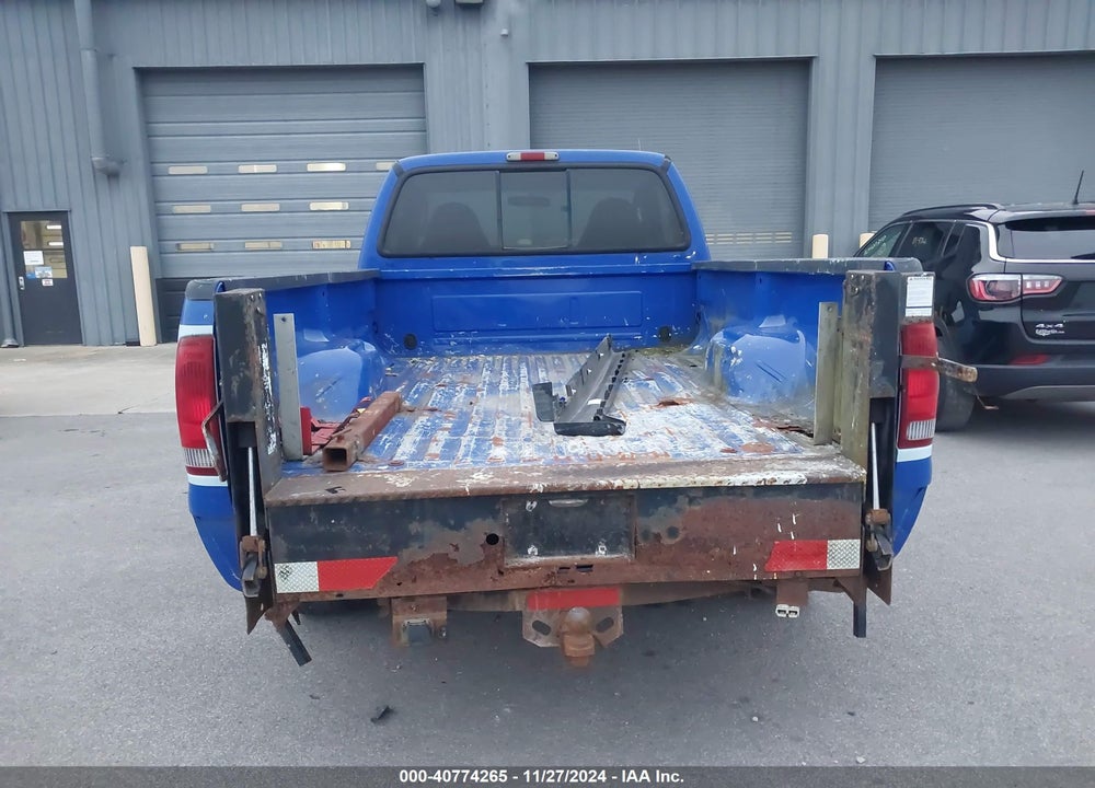 2004 FORD SUPER DUTY F-250 XL/XLT VIN: 1FTNF20L44EA70913