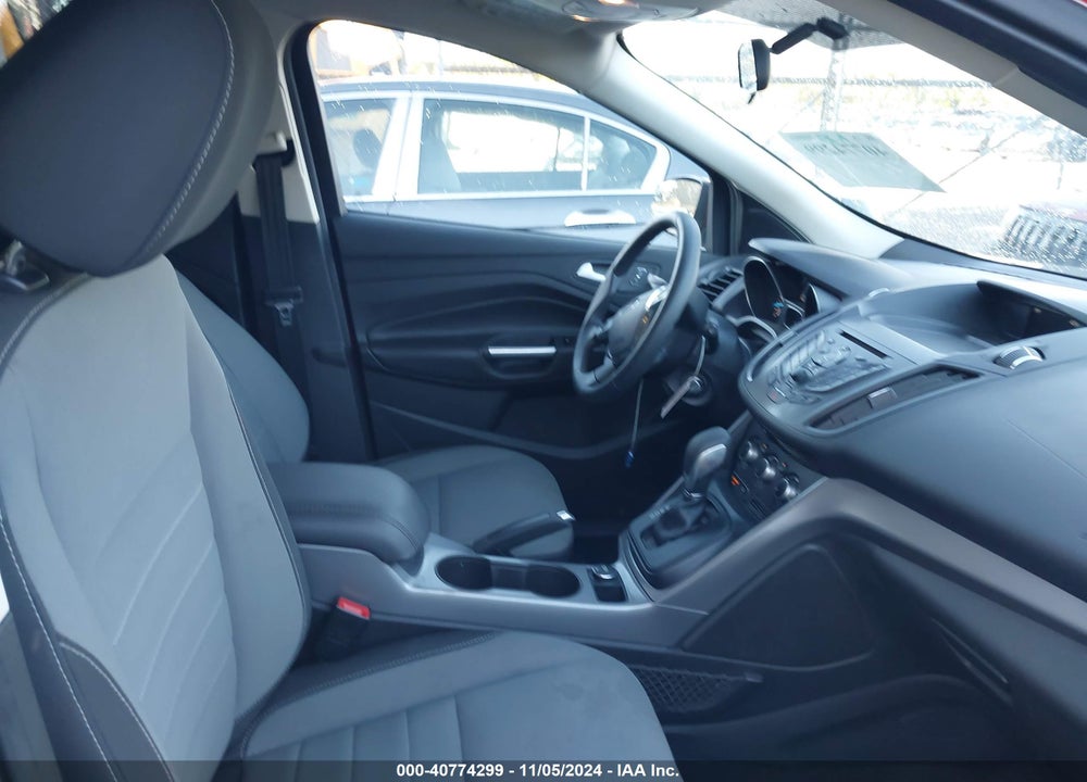 2016 FORD ESCAPE SE VIN: 1FMCU0G74GUB84264