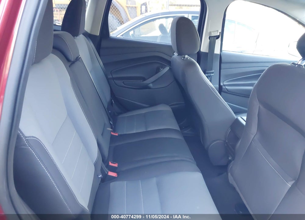 2016 FORD ESCAPE SE VIN: 1FMCU0G74GUB84264