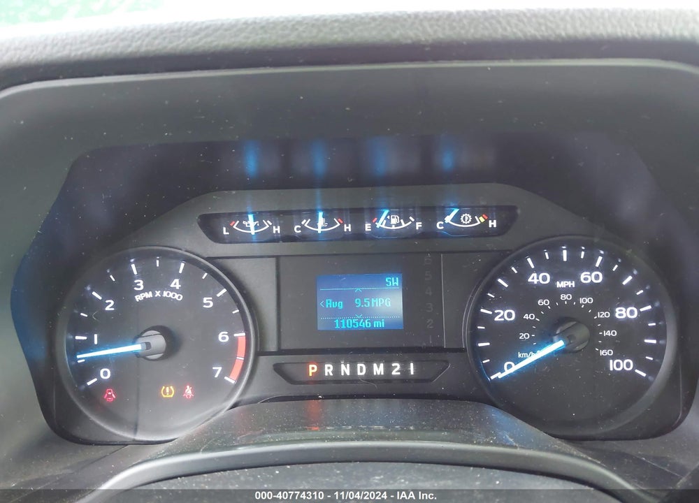 2019 FORD F-350 CHASSIS XL VIN: 1FDRF3H60KEE70207