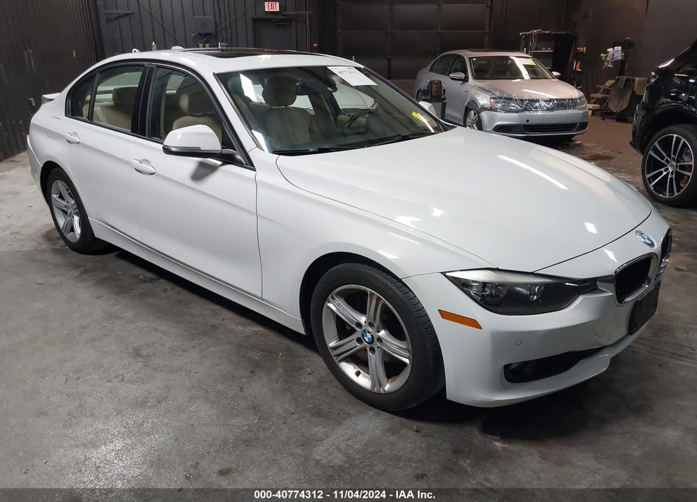 2013 BMW 320I XDRIVE VIN: WBA3C3C59DF981054